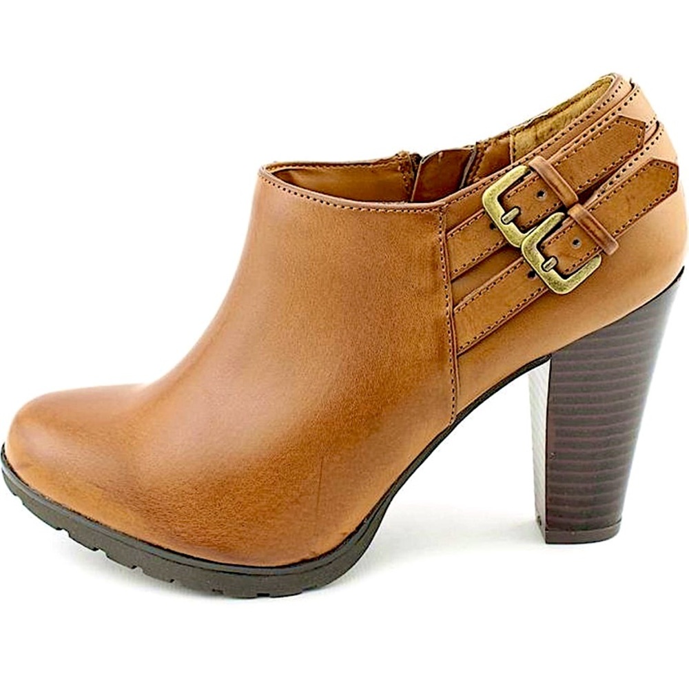 White Mountain Seatbelt Booties, Luggage Cognac, NEW!!!